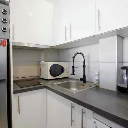 Apartament 2p Avec Terrasse 2 Minutes Du Martinez Et De La Croisette *